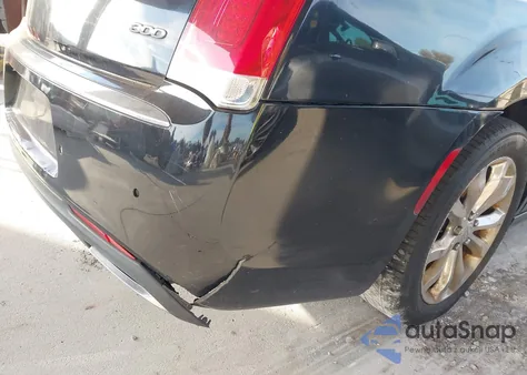 2015 Chrysler 300 Limited из США, поврежденный, VIN 2C3CCARG5FH760766